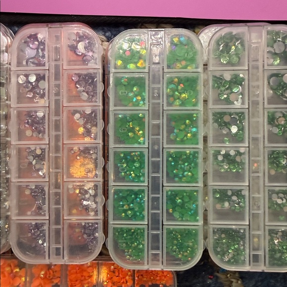 Multi-Color Rhinestone mix- Assorted Colors - Picture 6 of 6